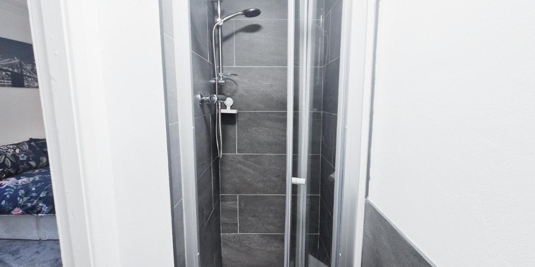 Spacious Room In Modern House Near Nottingham Esterno foto