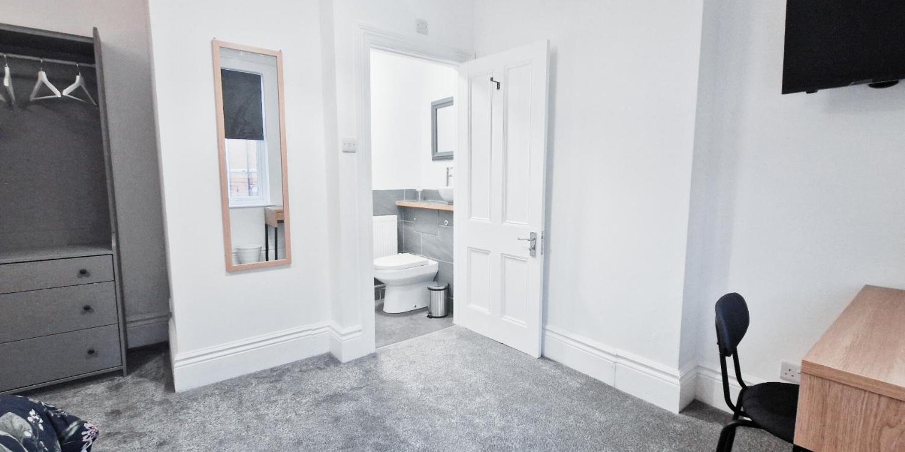Spacious Room In Modern House Near Nottingham Esterno foto
